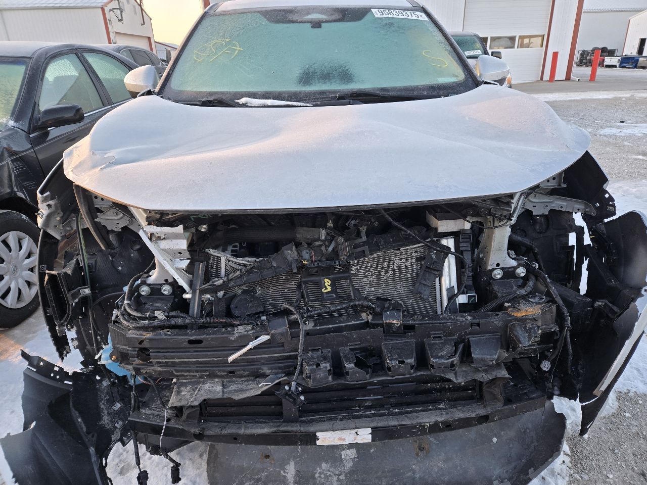 Vehicle/249387_09.jpg