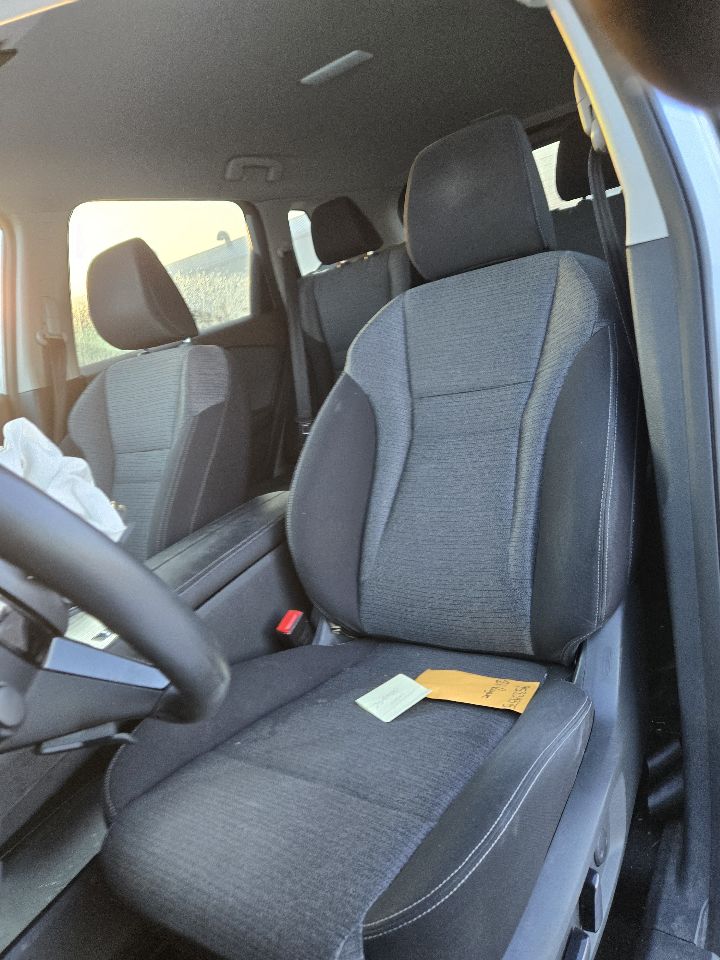 Vehicle/249387_12.jpg