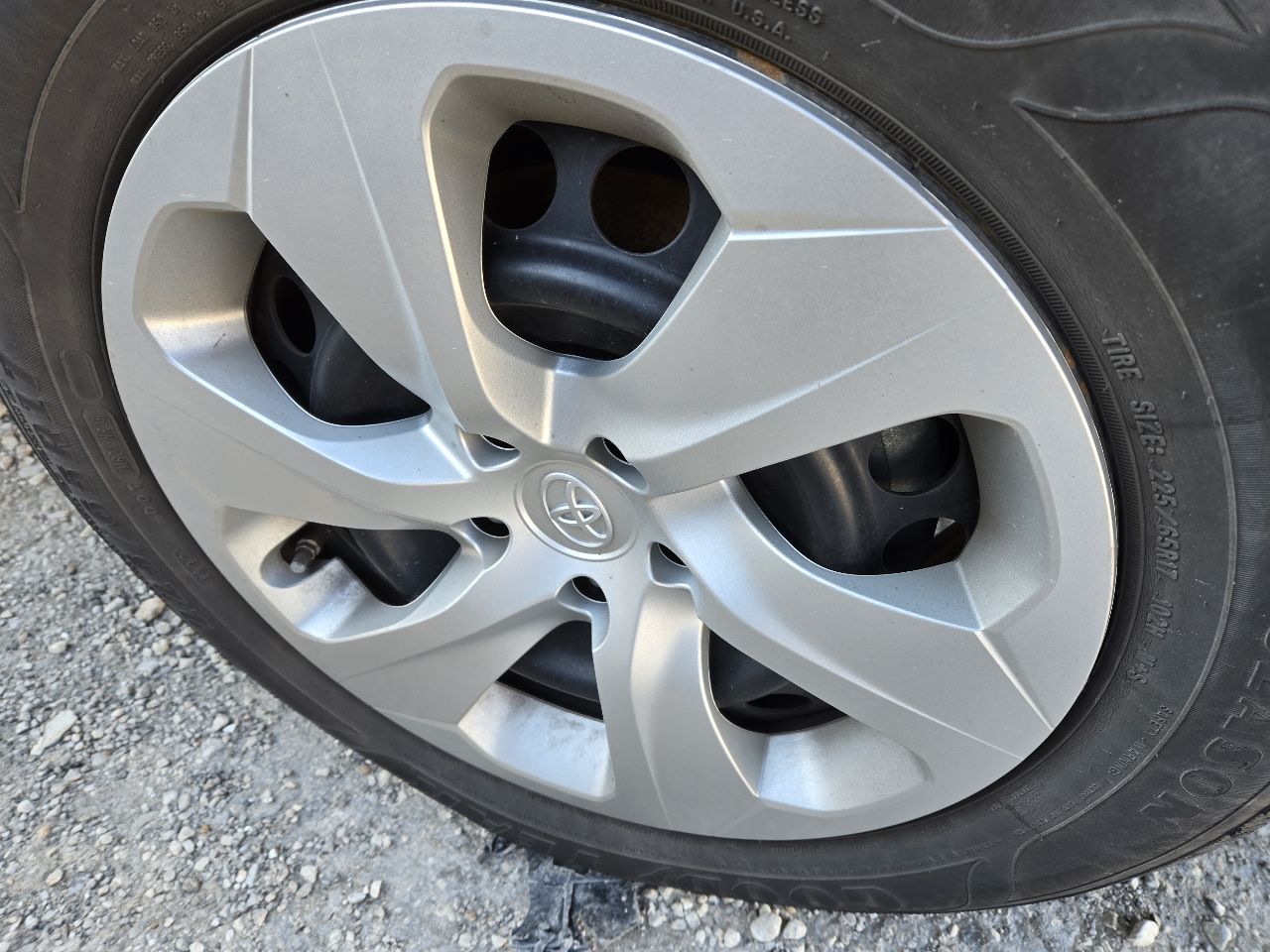 https://f005.backblazeb2.com/file/img-partshotlines-com/Inventory/EX441/Vehicle/249409_06.jpg