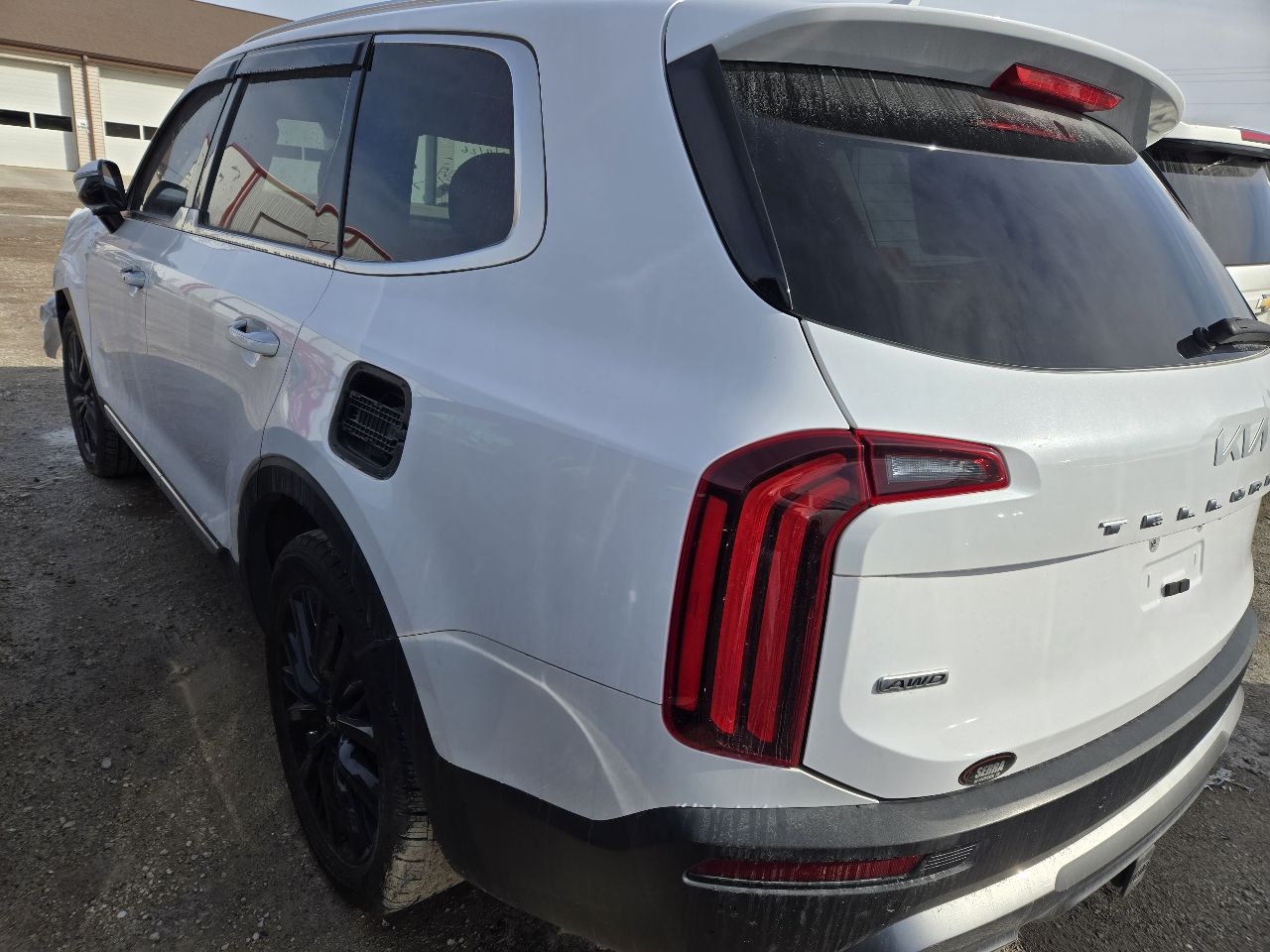 Vehicle/249429_03.jpg