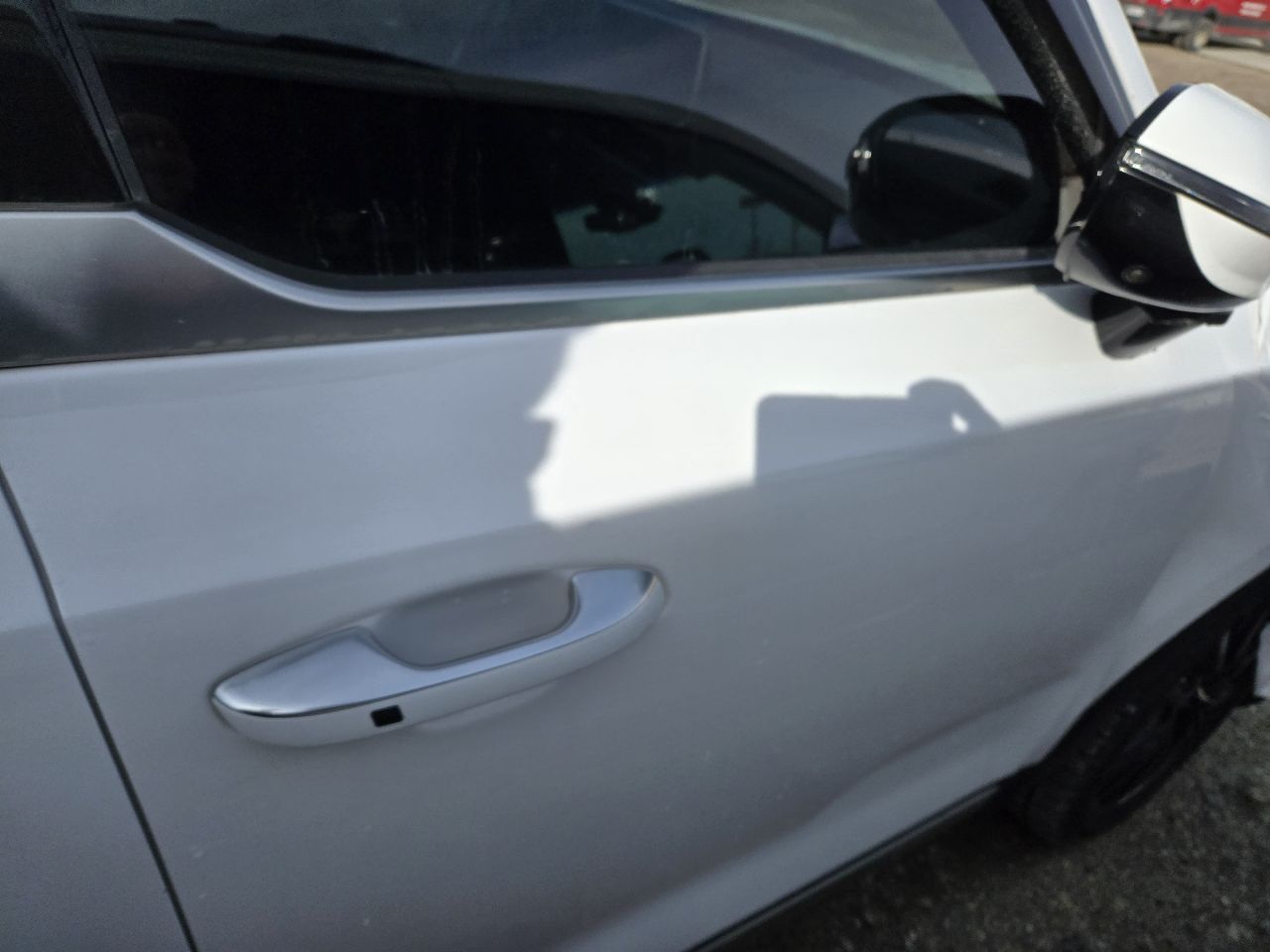Vehicle/249429_08.jpg