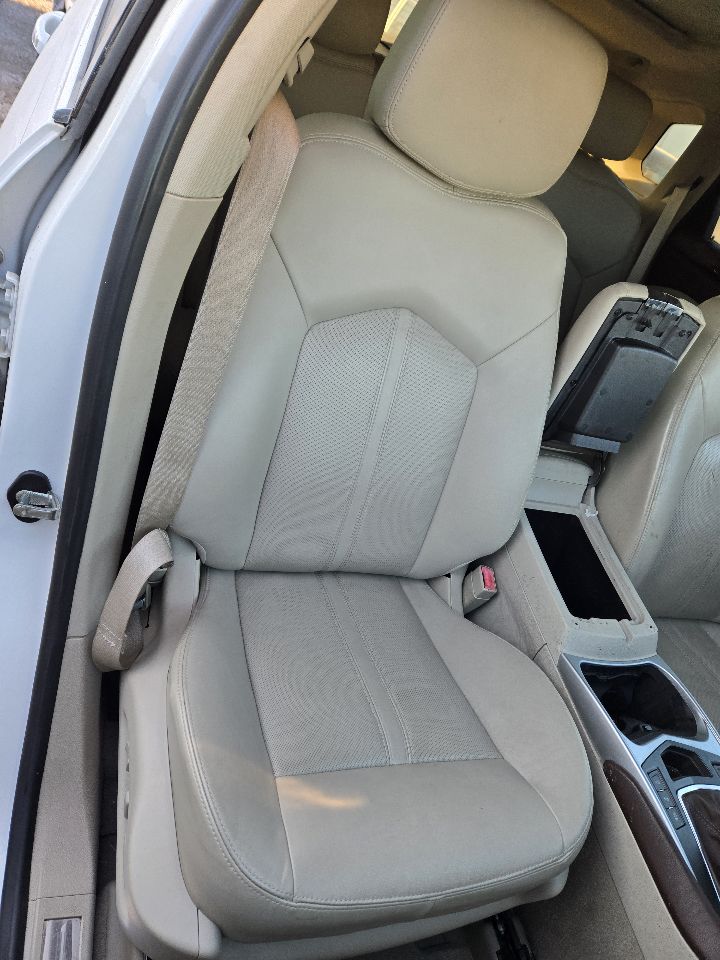 Vehicle/249440_18.jpg