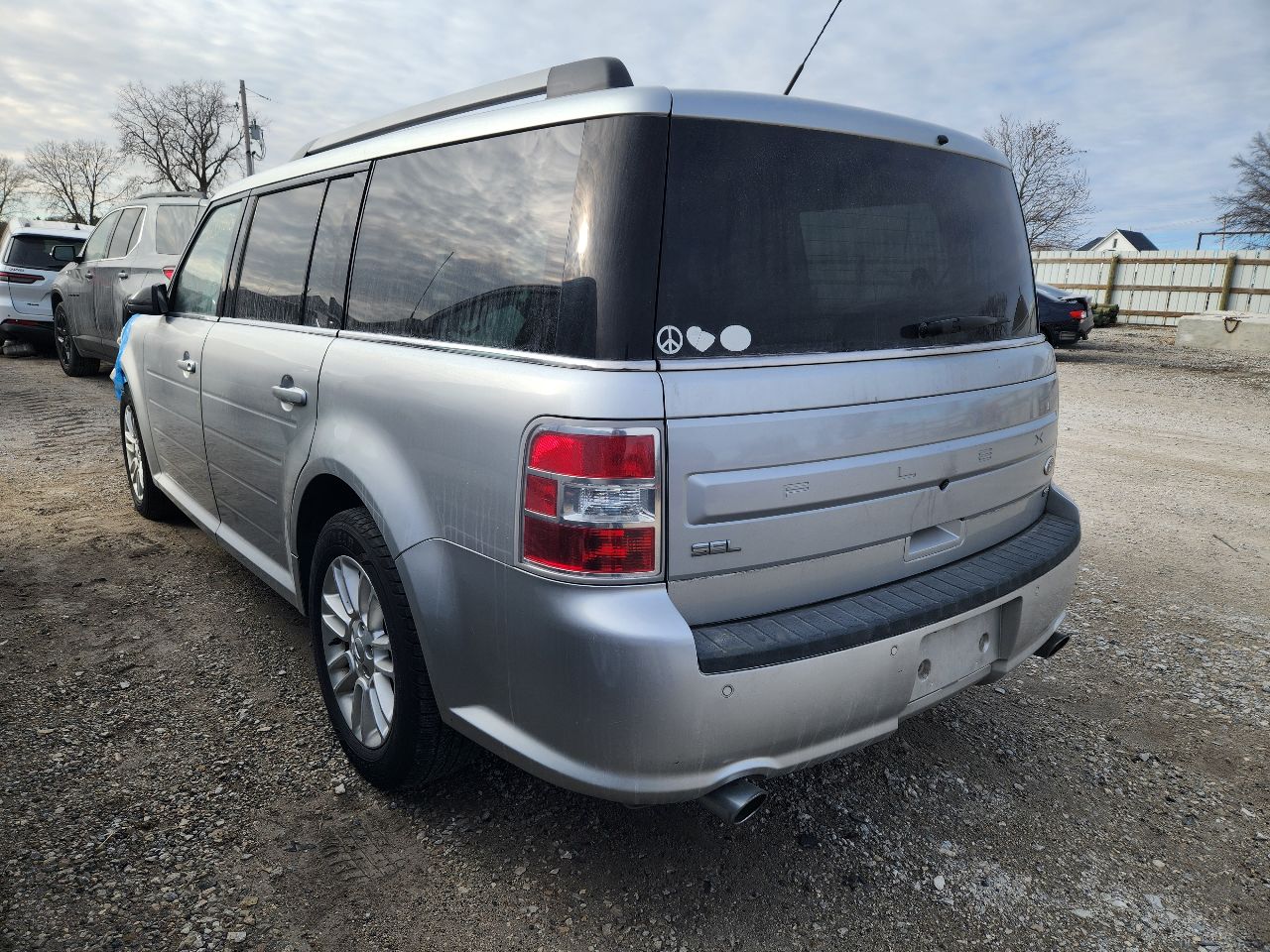 https://f005.backblazeb2.com/file/img-partshotlines-com/Inventory/EX441/Vehicle/249453_02.jpg