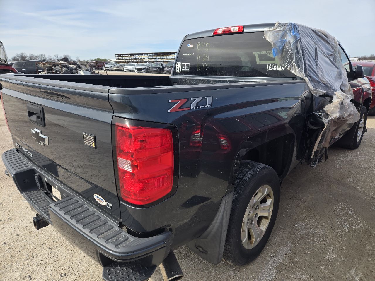 Vehicle/249459_04.jpg