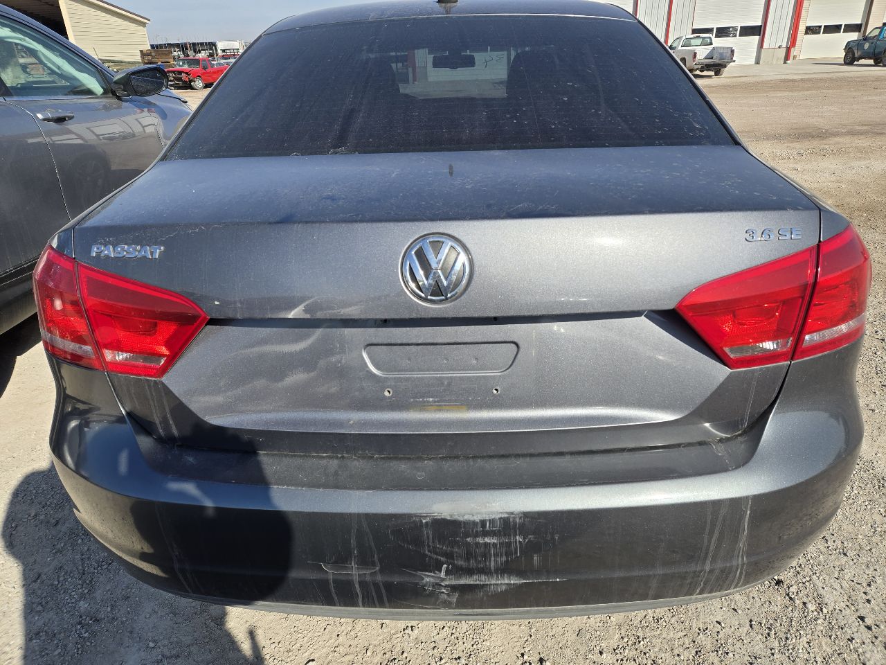 Vehicle/249468_05.jpg