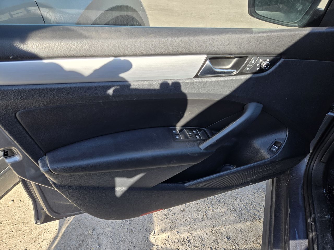 Vehicle/249468_11.jpg