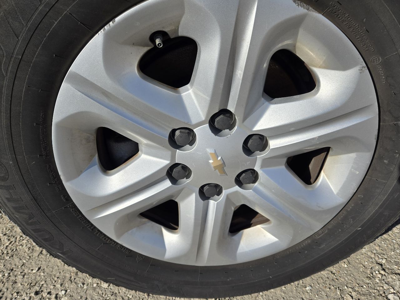 Vehicle/249472_06.jpg