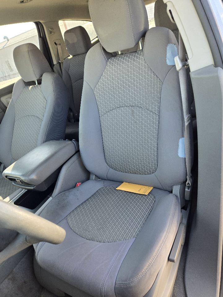 Vehicle/249472_11.jpg
