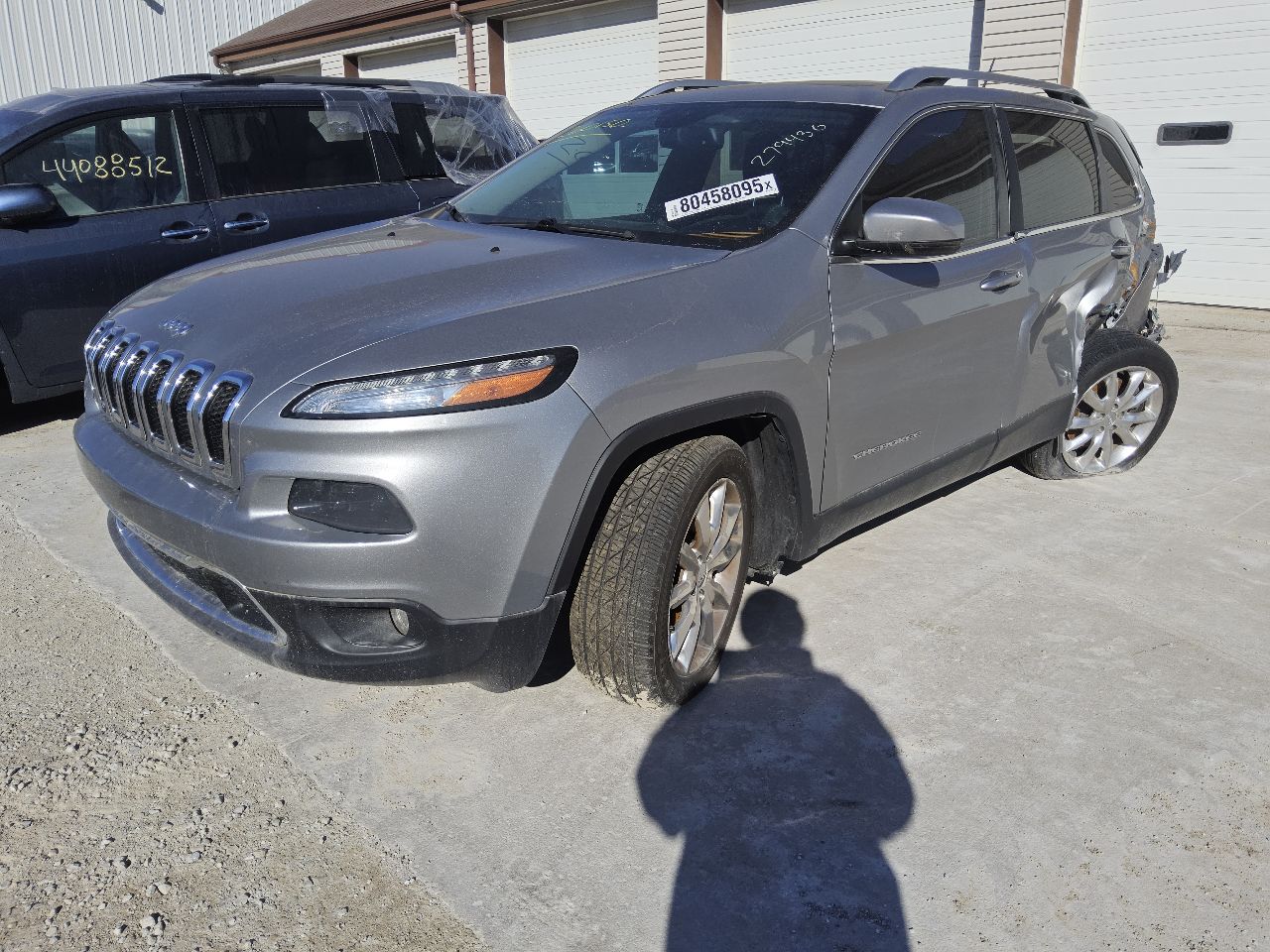 Vehicle/249489_01.jpg