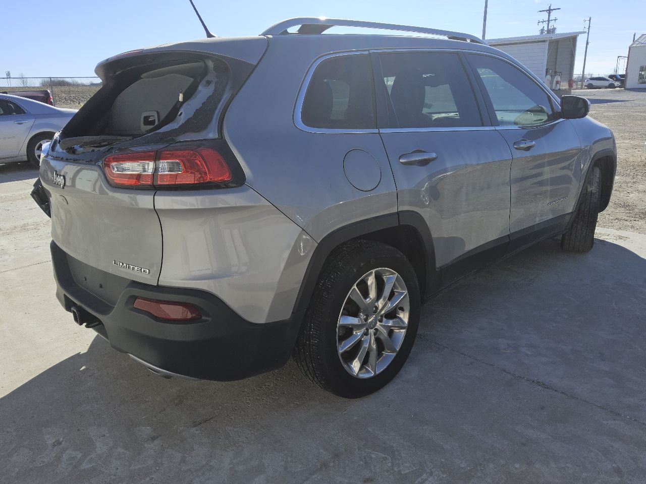 Vehicle/249489_03.jpg