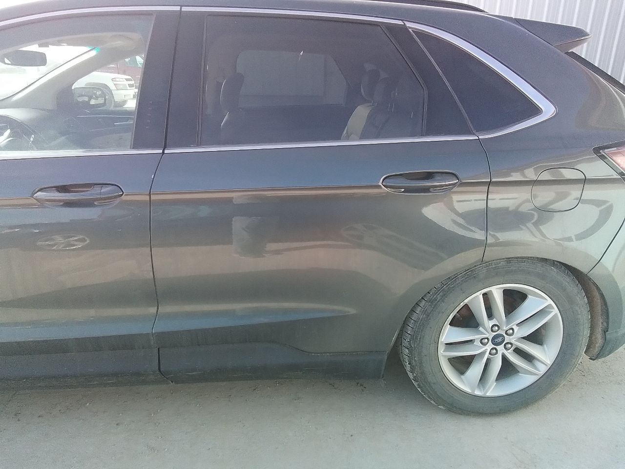 https://f005.backblazeb2.com/file/img-partshotlines-com/Inventory/EX441/Vehicle/249534_09.jpg