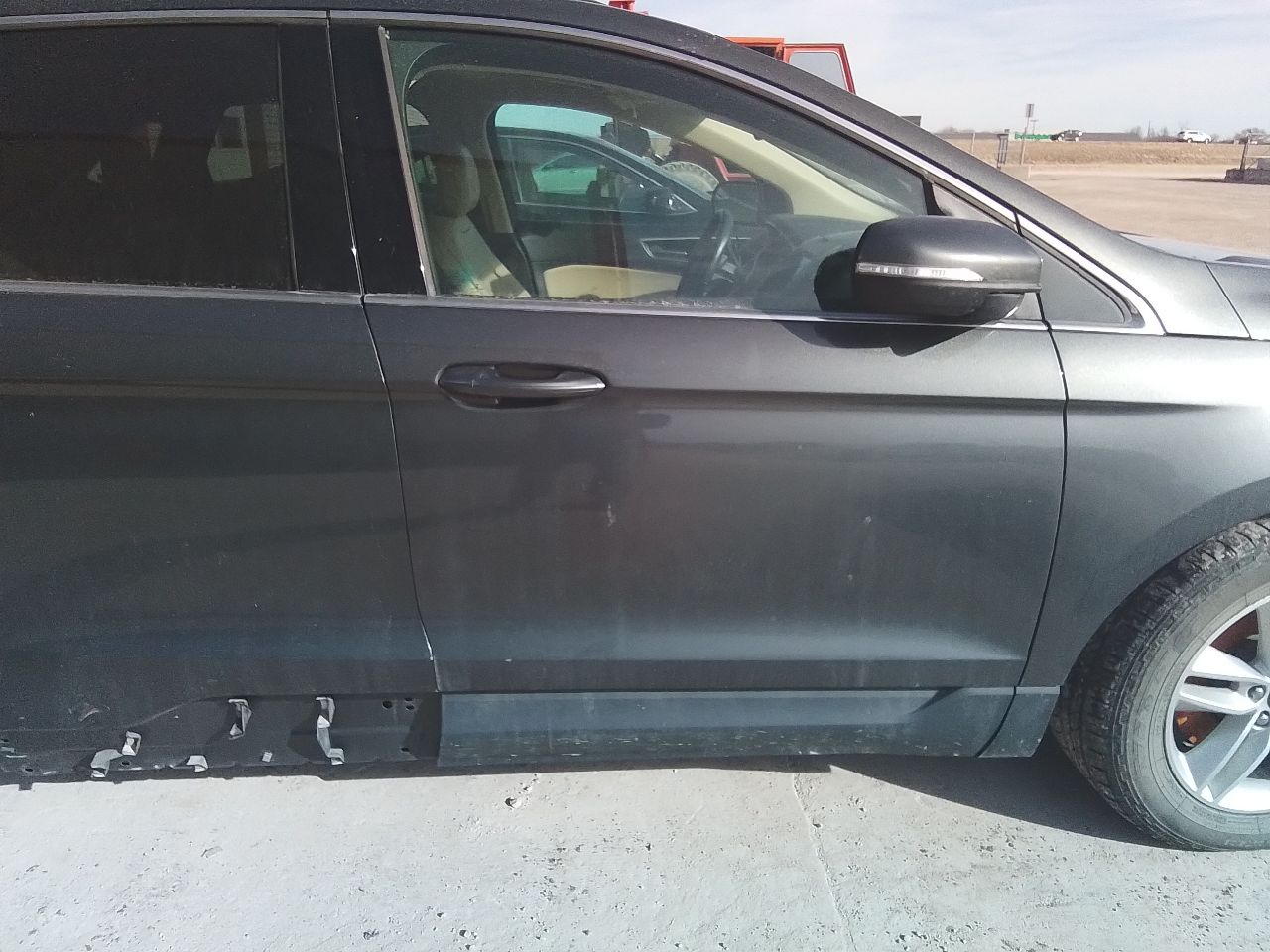 https://f005.backblazeb2.com/file/img-partshotlines-com/Inventory/EX441/Vehicle/249534_11.jpg