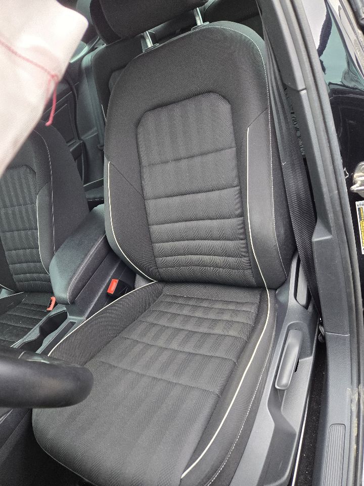 Vehicle/249546_10.jpg