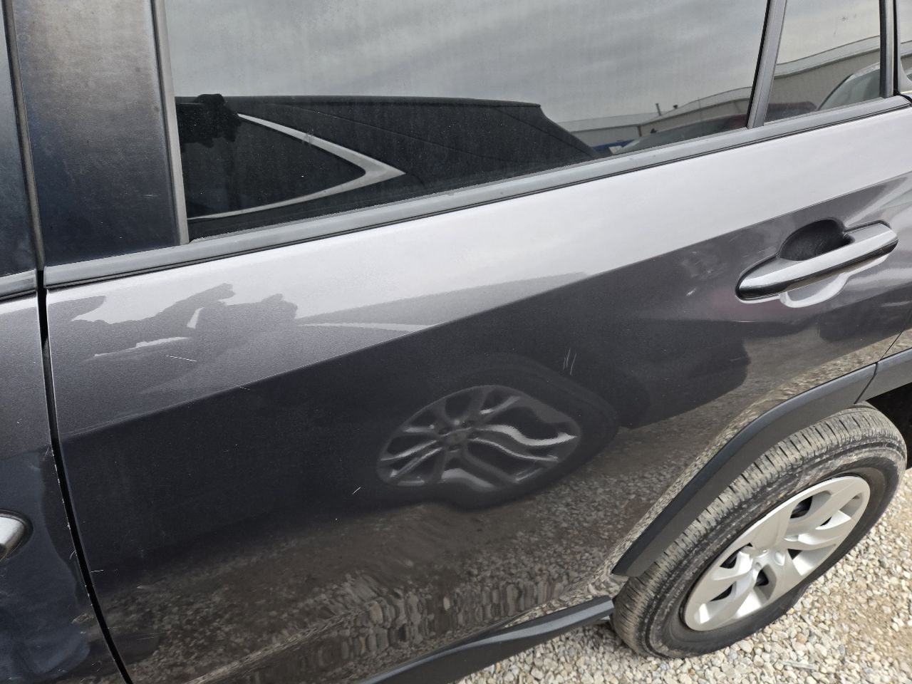 Vehicle/249548_09.jpg