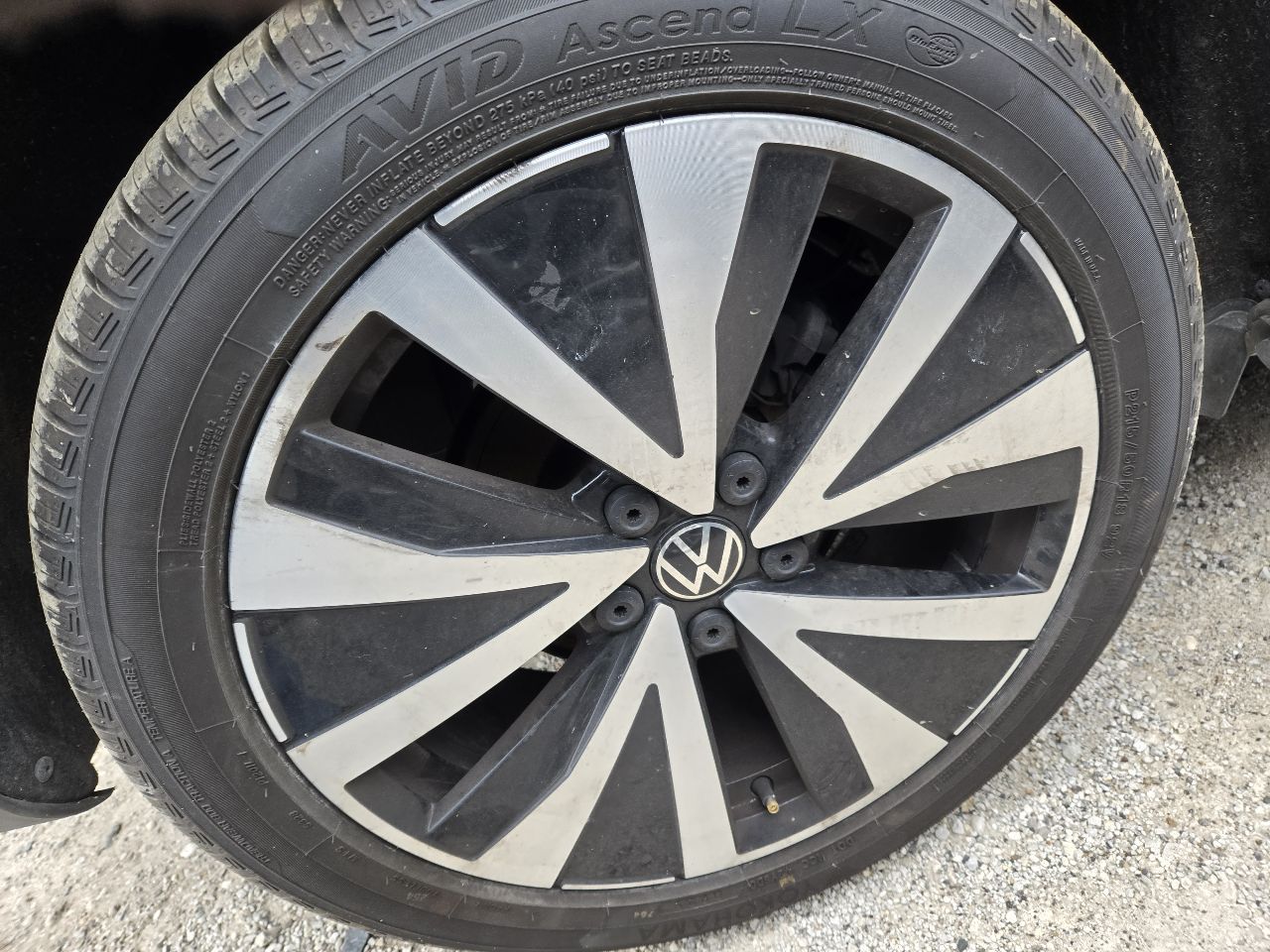 Vehicle/249549_06.jpg