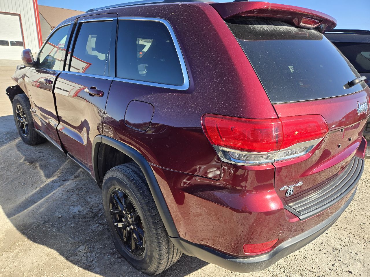Vehicle/249569_03.jpg