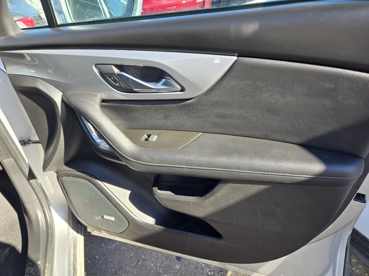 Vehicle/249570_11.jpg