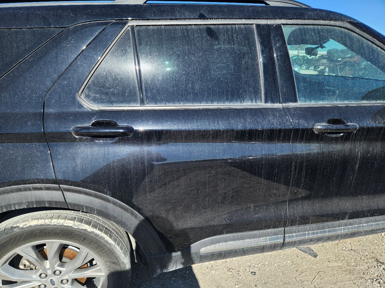 Vehicle/249574_11.jpg