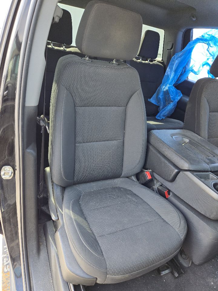 https://f005.backblazeb2.com/file/img-partshotlines-com/Inventory/EX441/Vehicle/249581_10.jpg