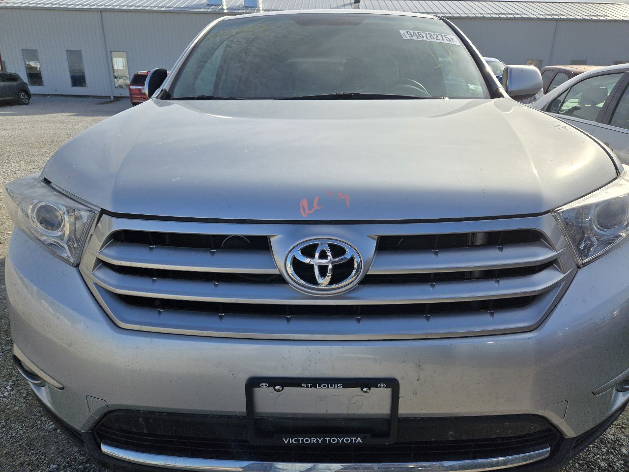 Vehicle/249583_08.jpg