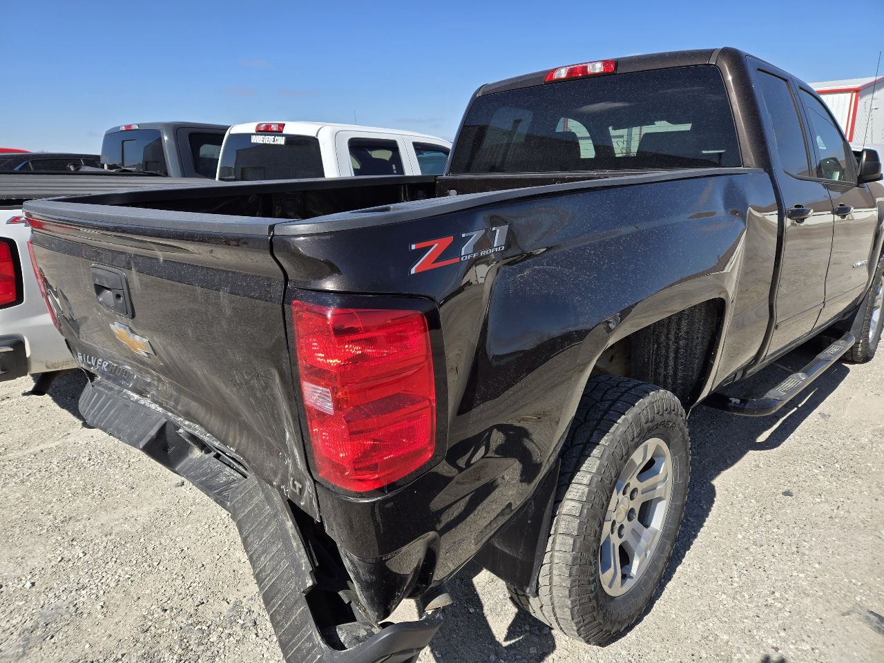 Vehicle/249603_04.jpg
