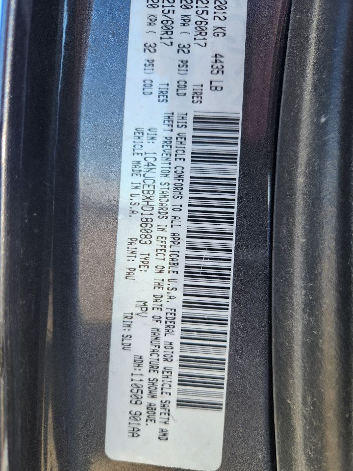 Vehicle/249634_06.jpg