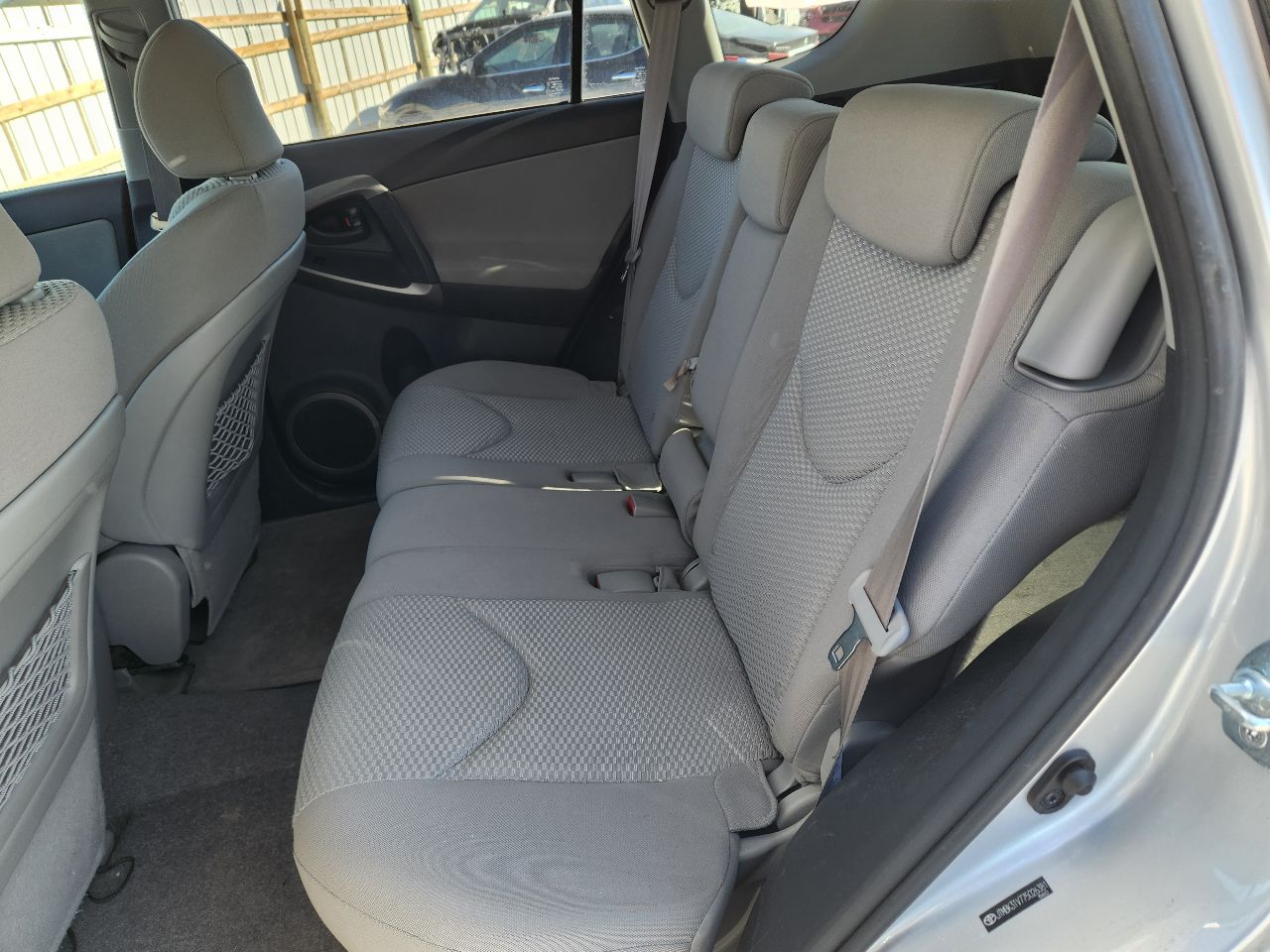 Vehicle/249636_12.jpg