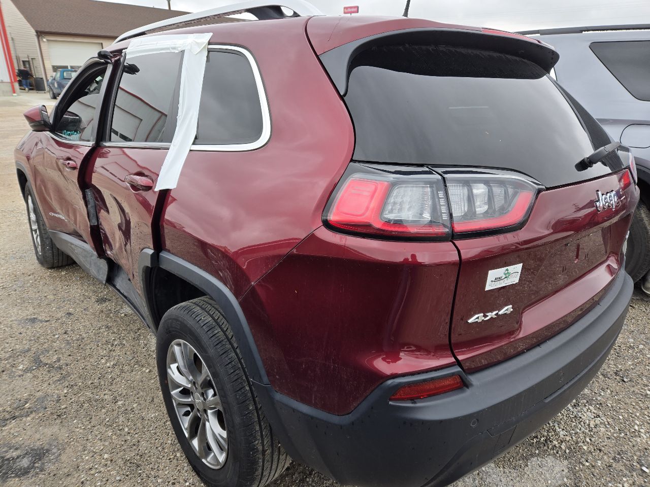 Vehicle/249655_03.jpg