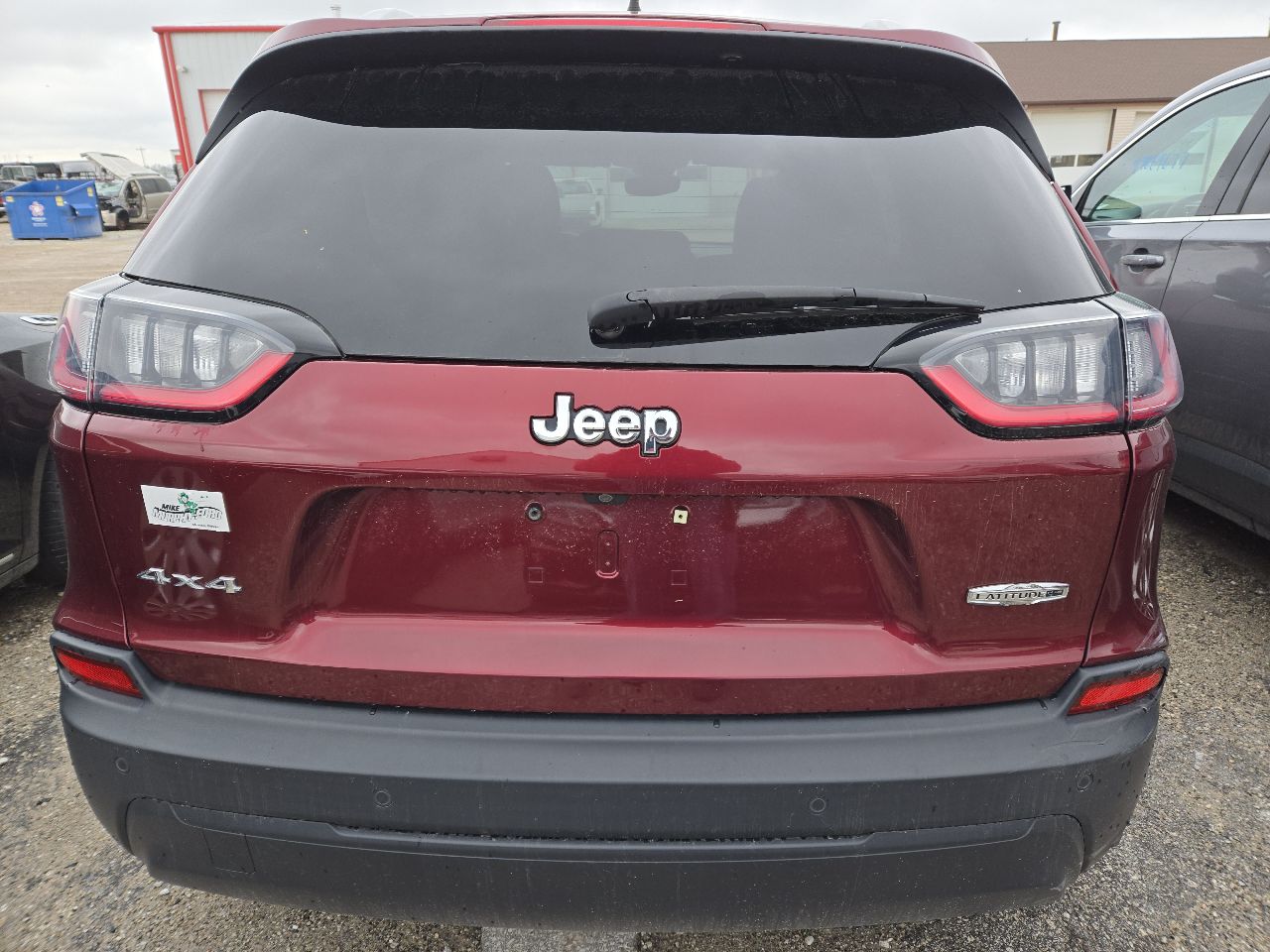 Vehicle/249655_05.jpg