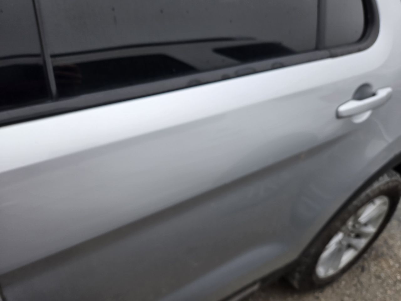 https://f005.backblazeb2.com/file/img-partshotlines-com/Inventory/EX441/Vehicle/249696_11.jpg