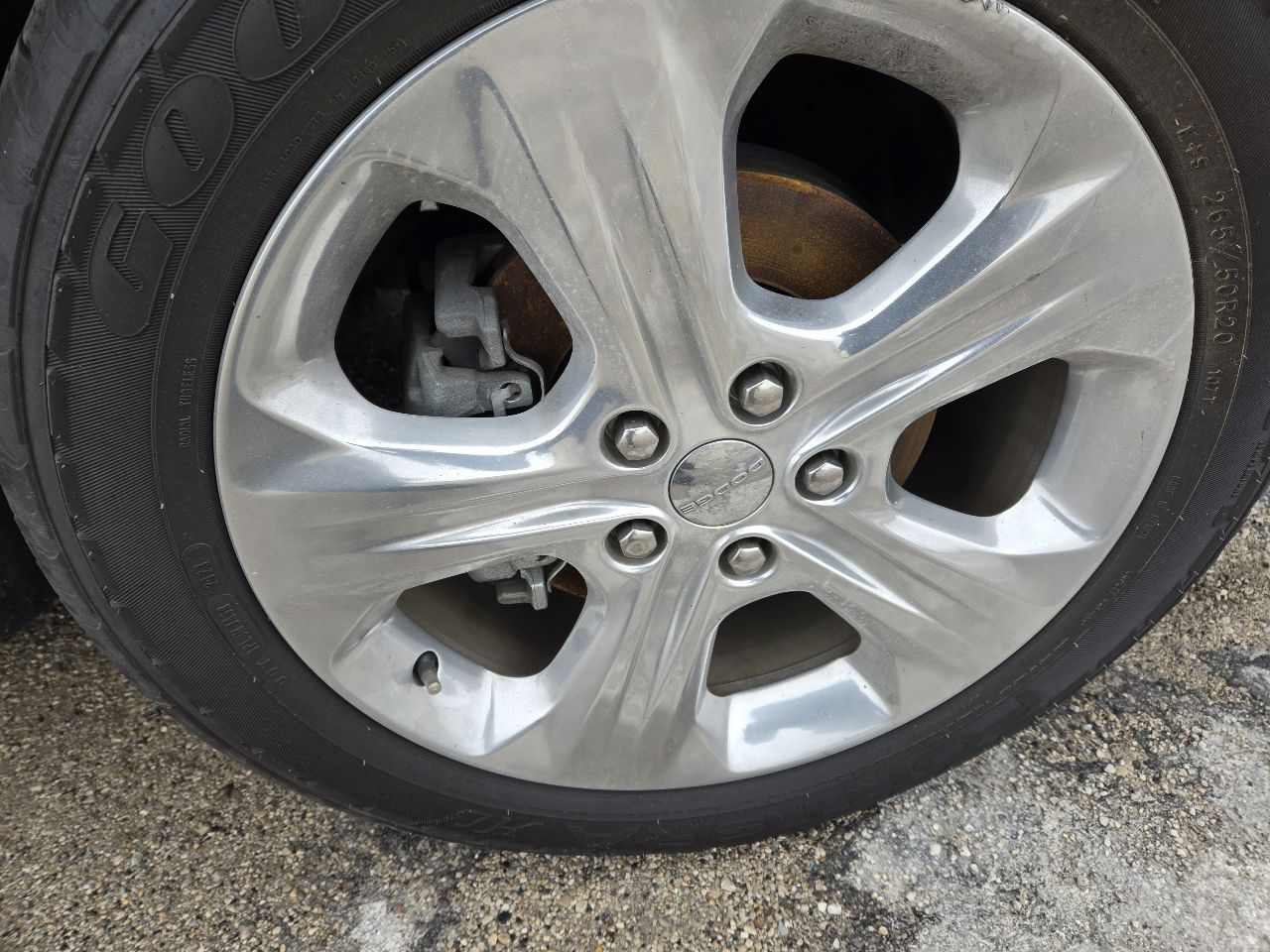 Vehicle/249707_08.jpg