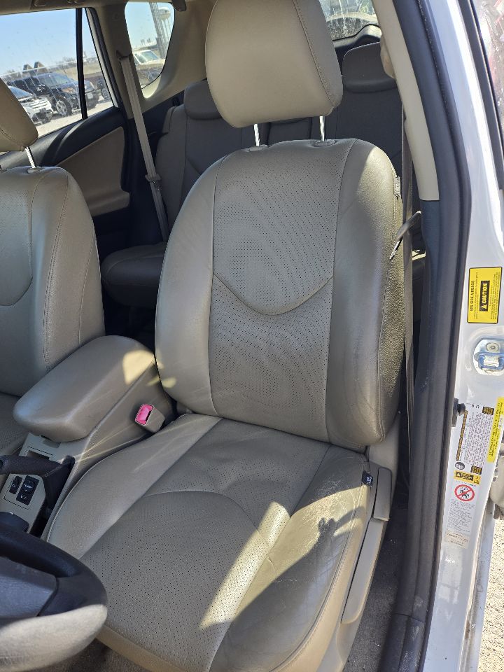 https://f005.backblazeb2.com/file/img-partshotlines-com/Inventory/EX441/Vehicle/249722_12.jpg