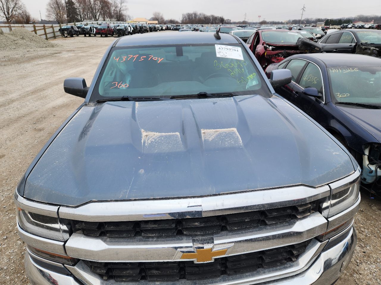 Vehicle/249759_08.jpg