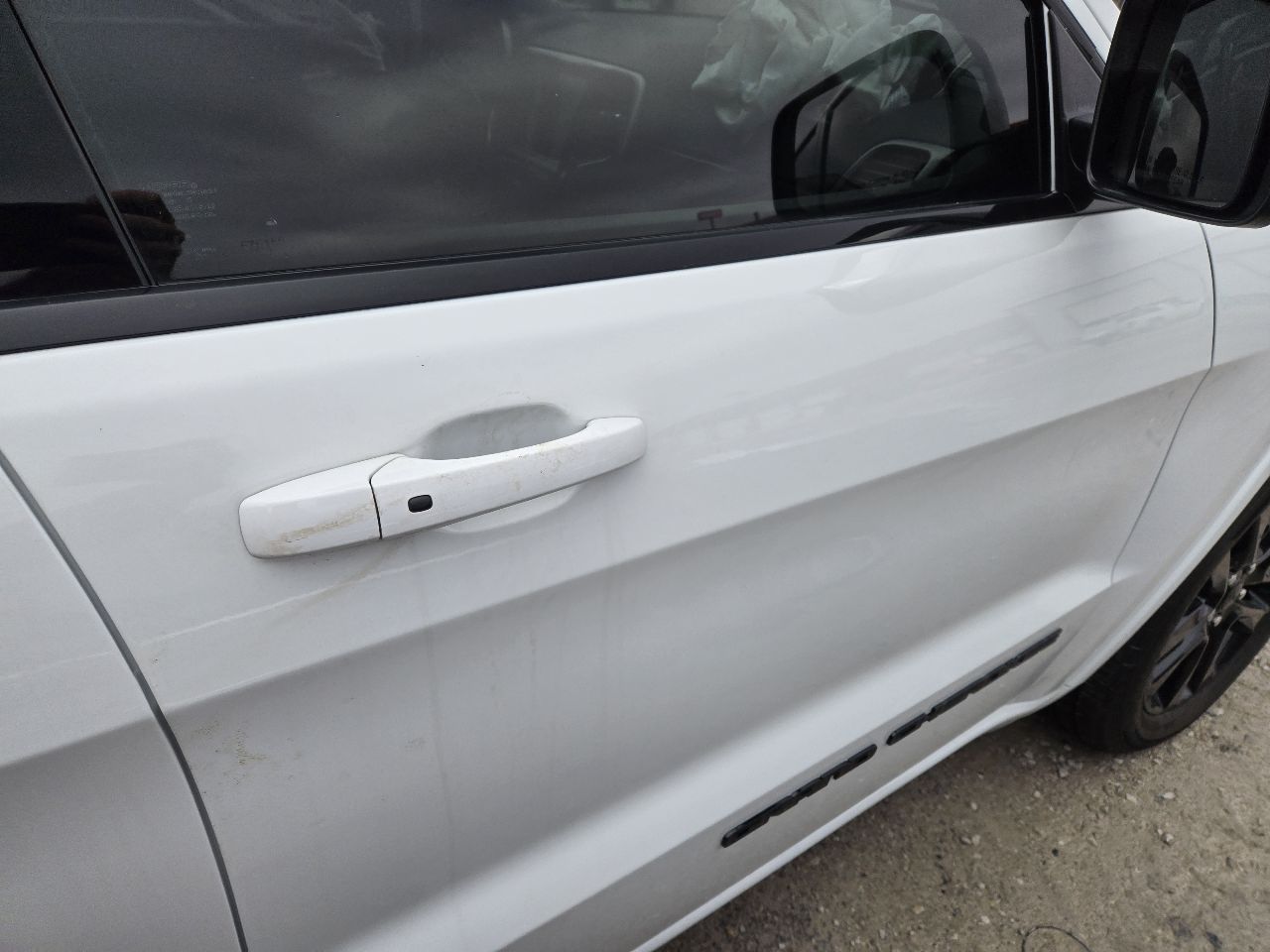 https://f005.backblazeb2.com/file/img-partshotlines-com/Inventory/EX441/Vehicle/249762_08.jpg