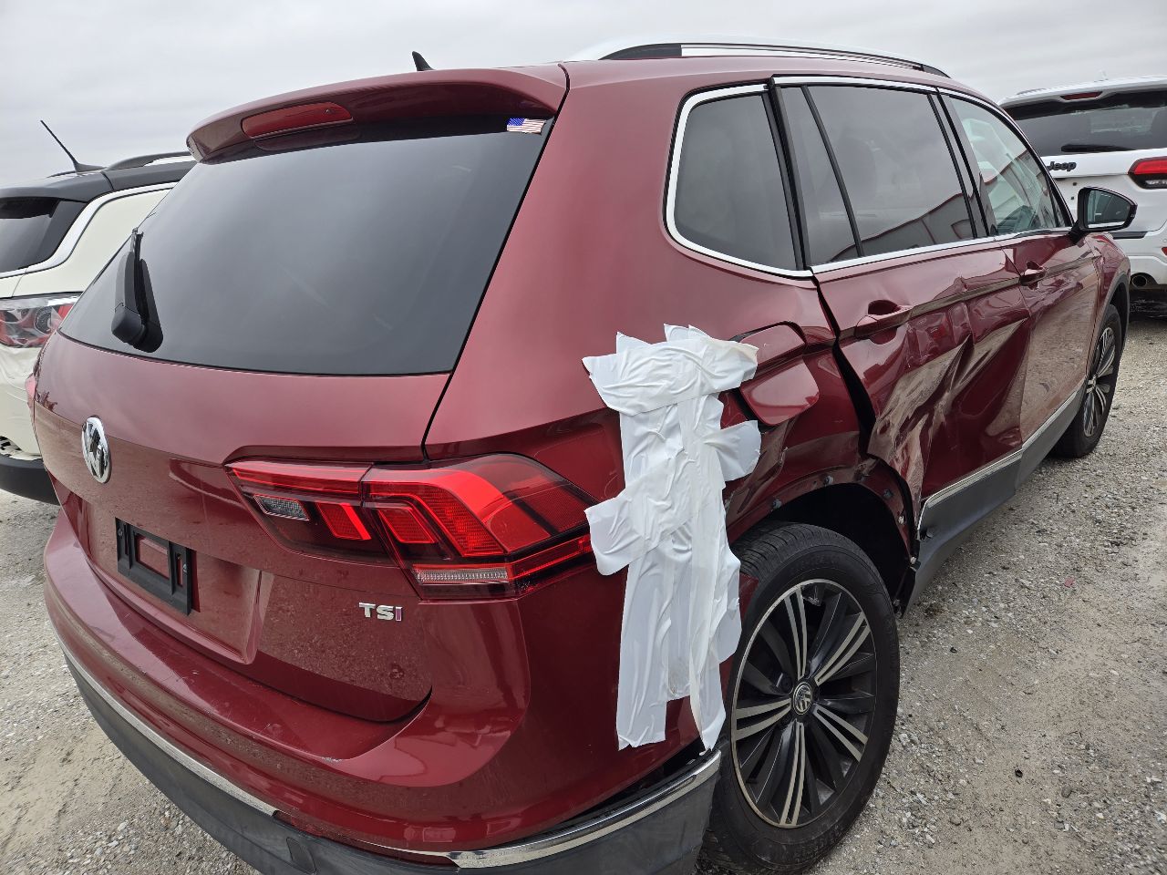 Vehicle/249778_04.jpg