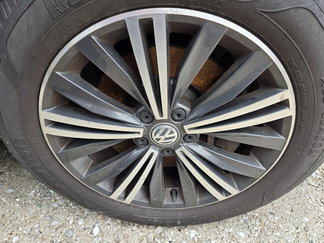 Vehicle/249778_06.jpg