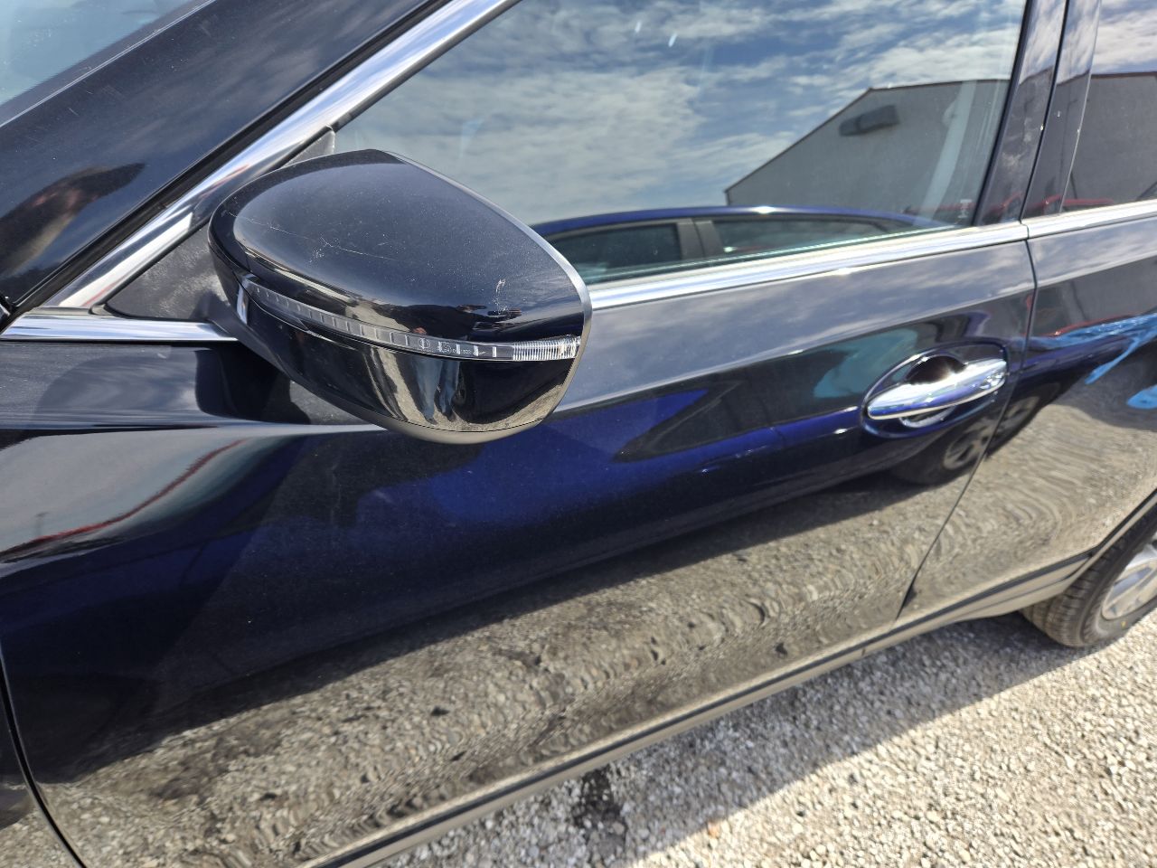Vehicle/249816_08.jpg