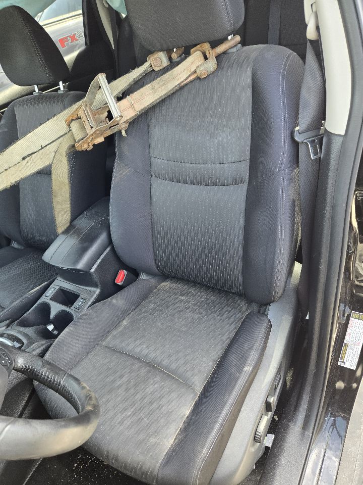 Vehicle/249816_10.jpg