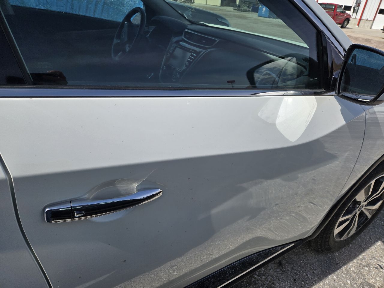 https://f005.backblazeb2.com/file/img-partshotlines-com/Inventory/EX441/Vehicle/249821_08.jpg