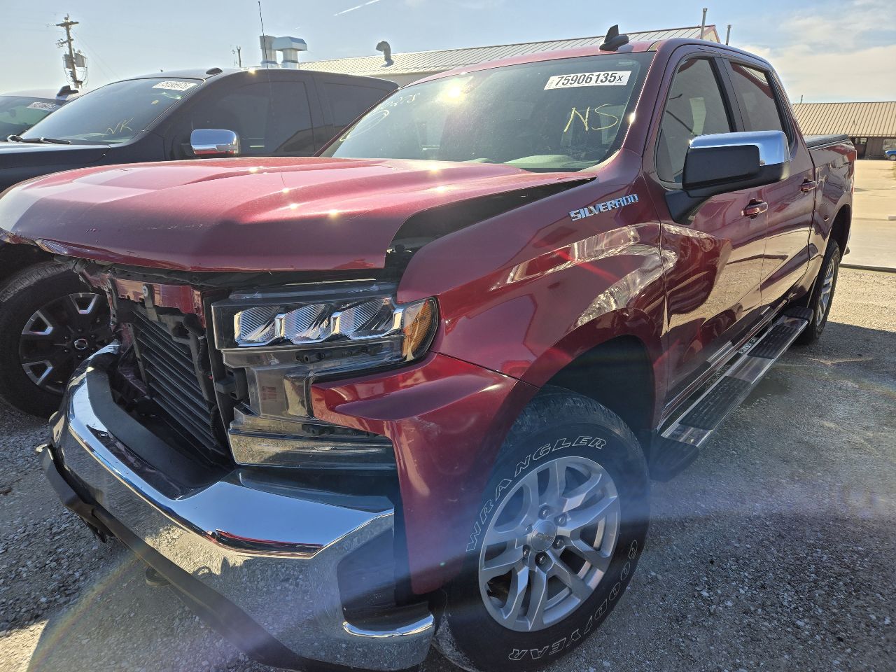 Vehicle/249822_02.jpg