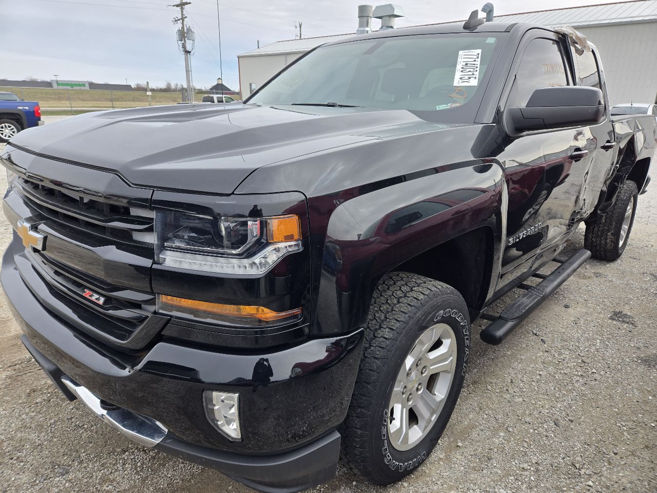 Vehicle/249831_02.jpg