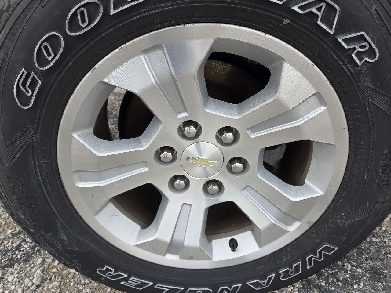 Vehicle/249831_06.jpg