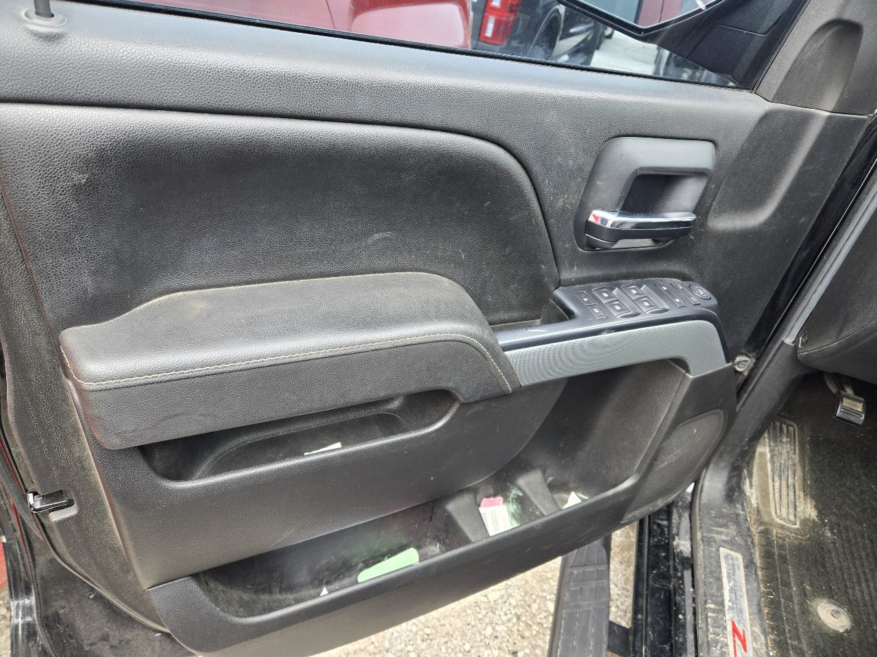 Vehicle/249831_11.jpg