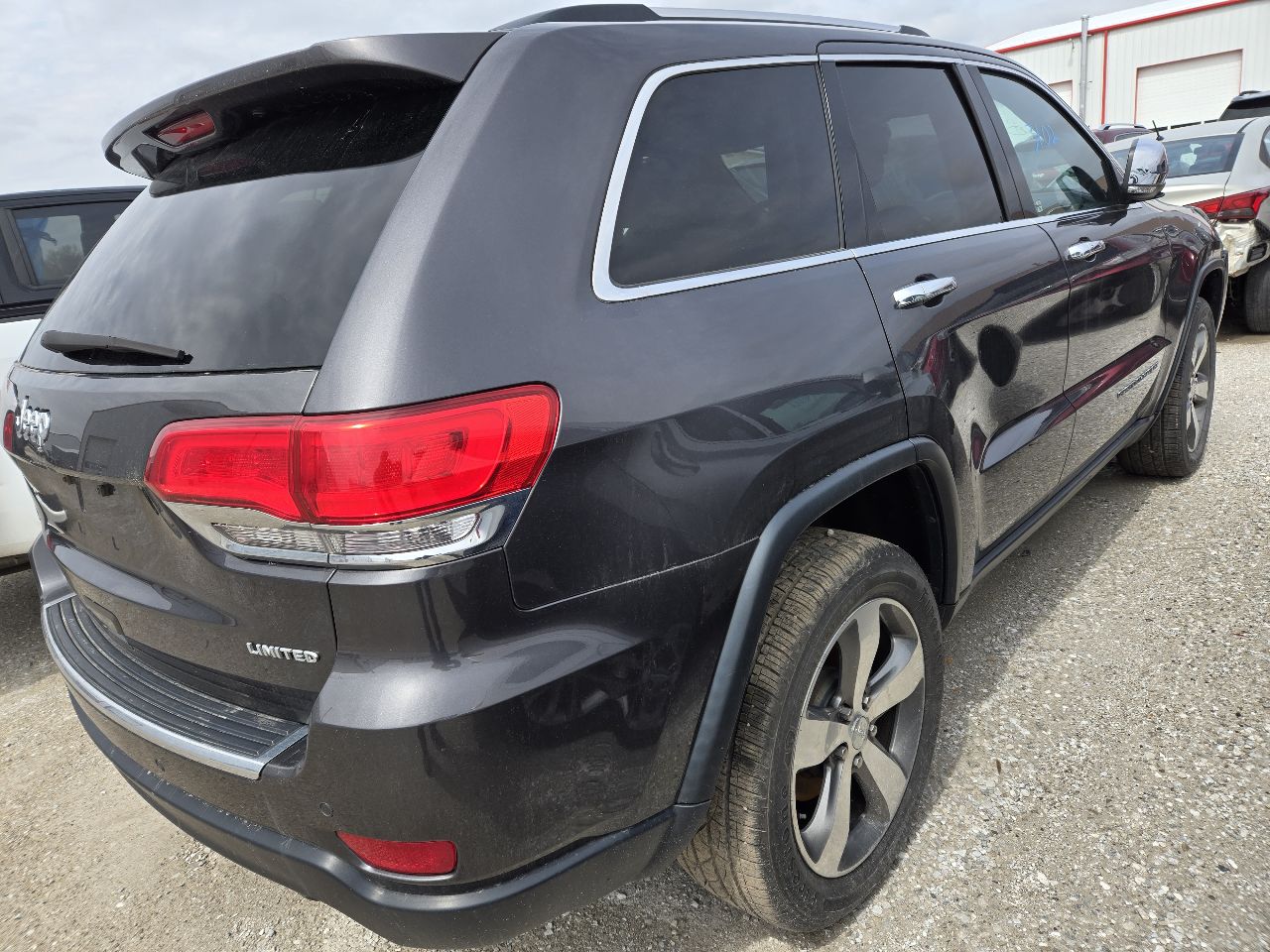 Vehicle/249833_04.jpg