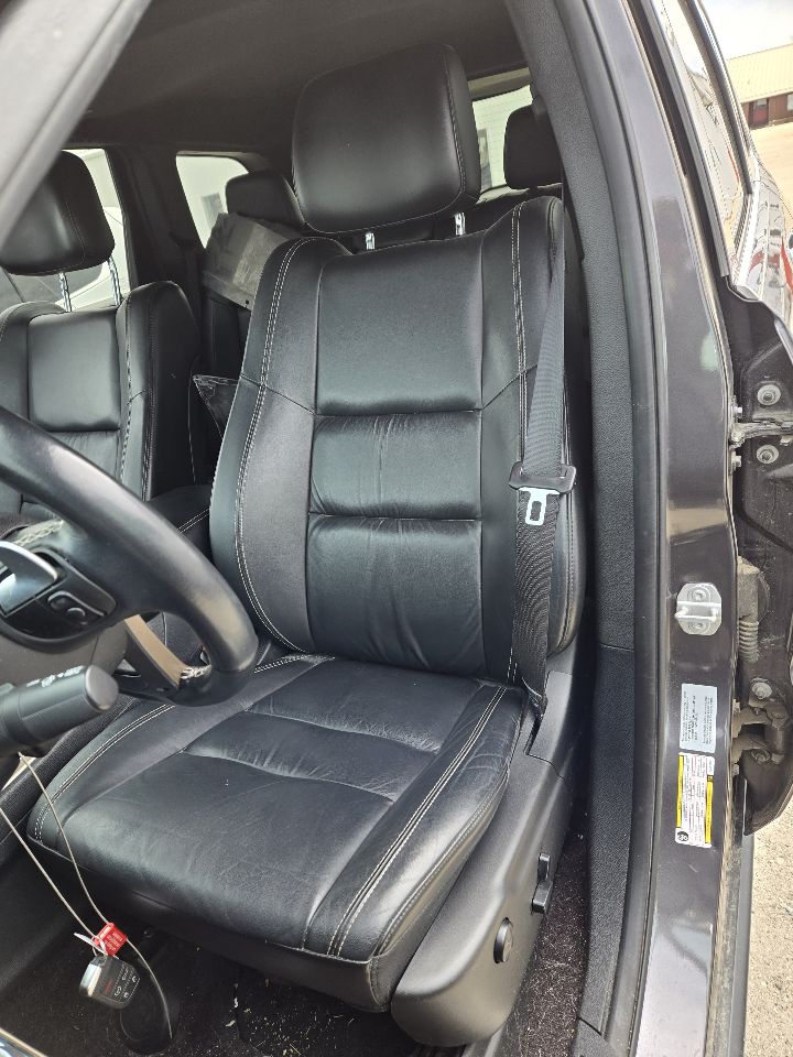 Vehicle/249833_12.jpg