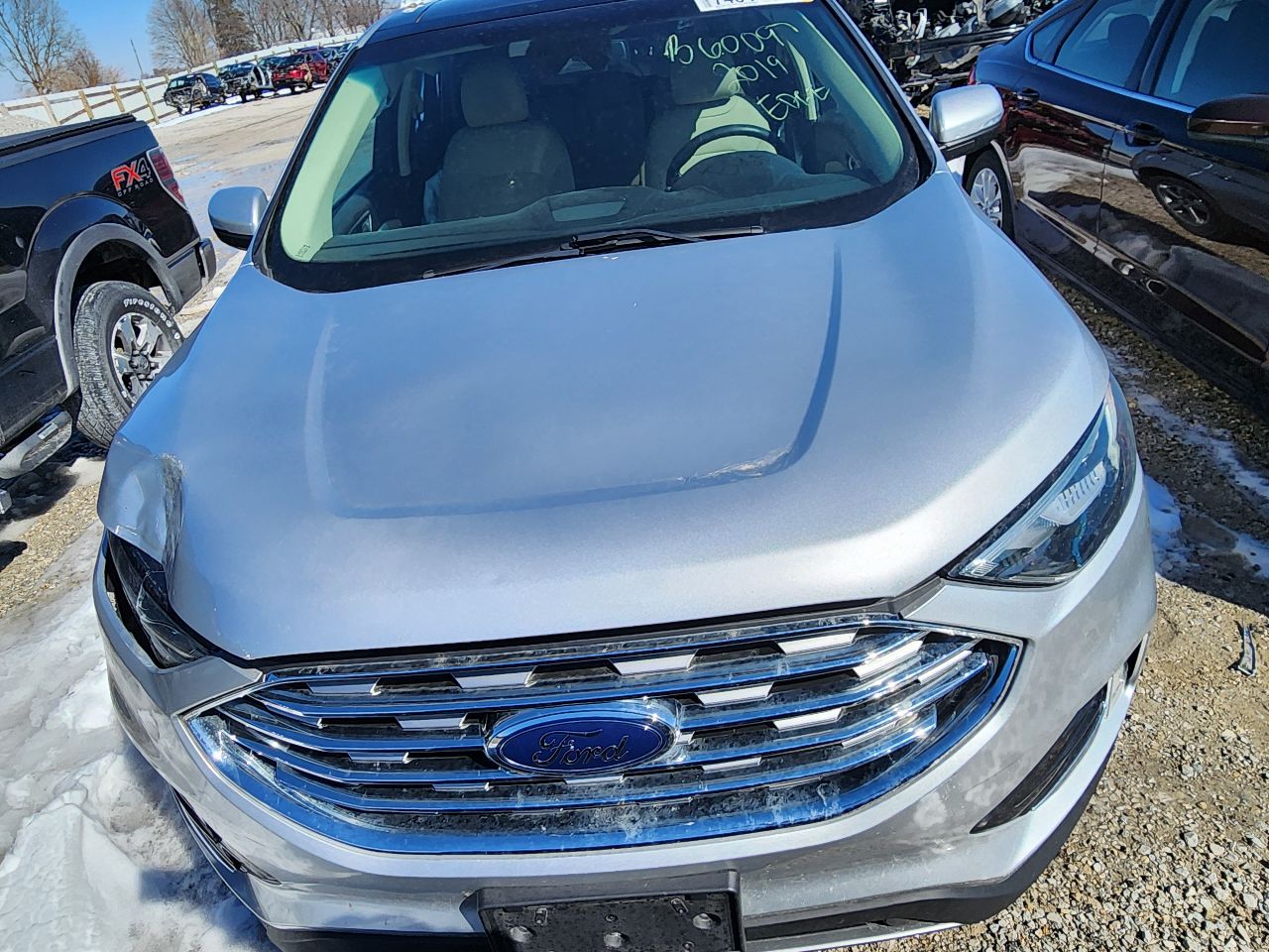 Vehicle/249837_07.jpg
