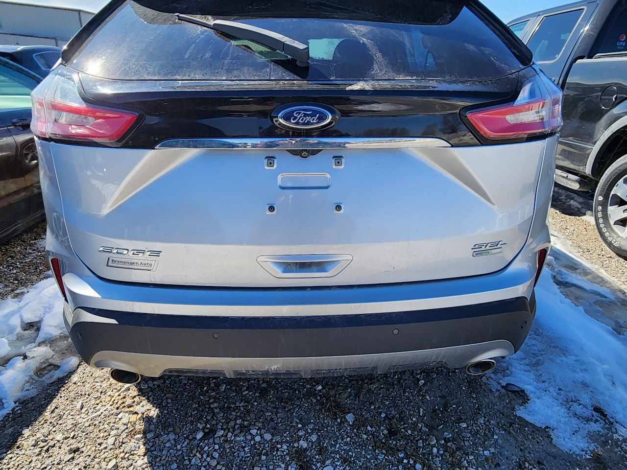 Vehicle/249837_12.jpg