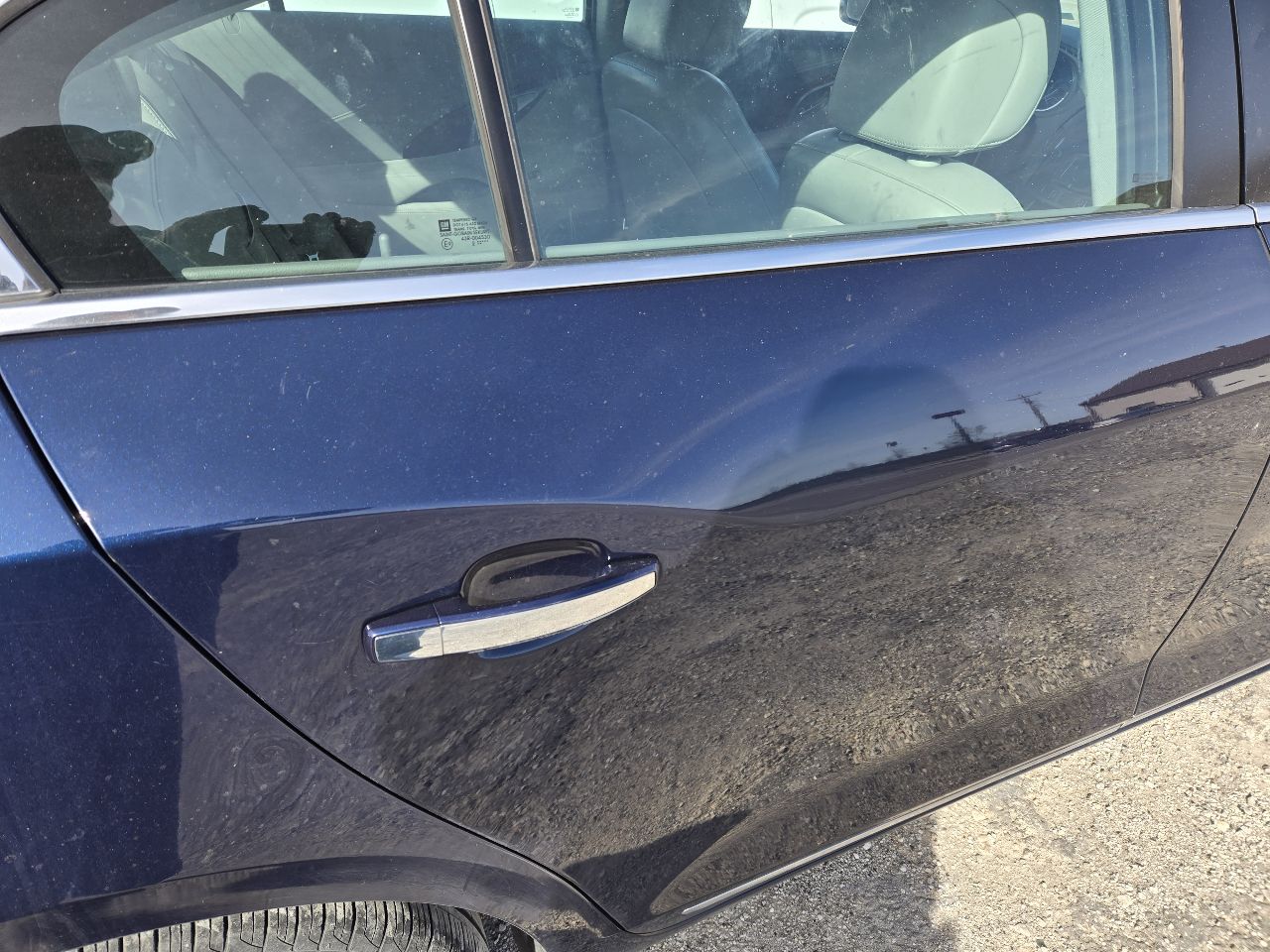 Vehicle/249845_07.jpg