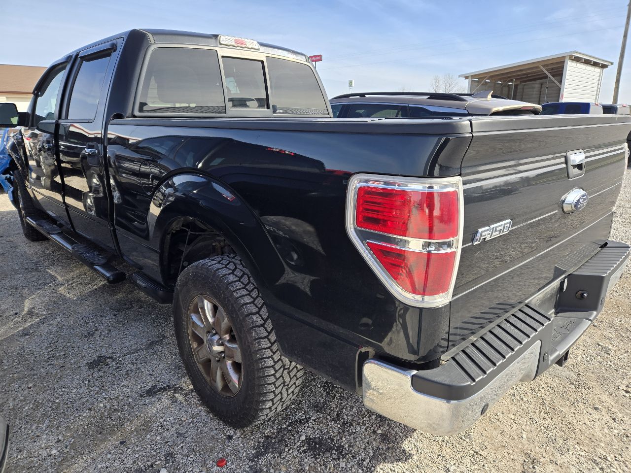 https://f005.backblazeb2.com/file/img-partshotlines-com/Inventory/EX441/Vehicle/249847_03.jpg