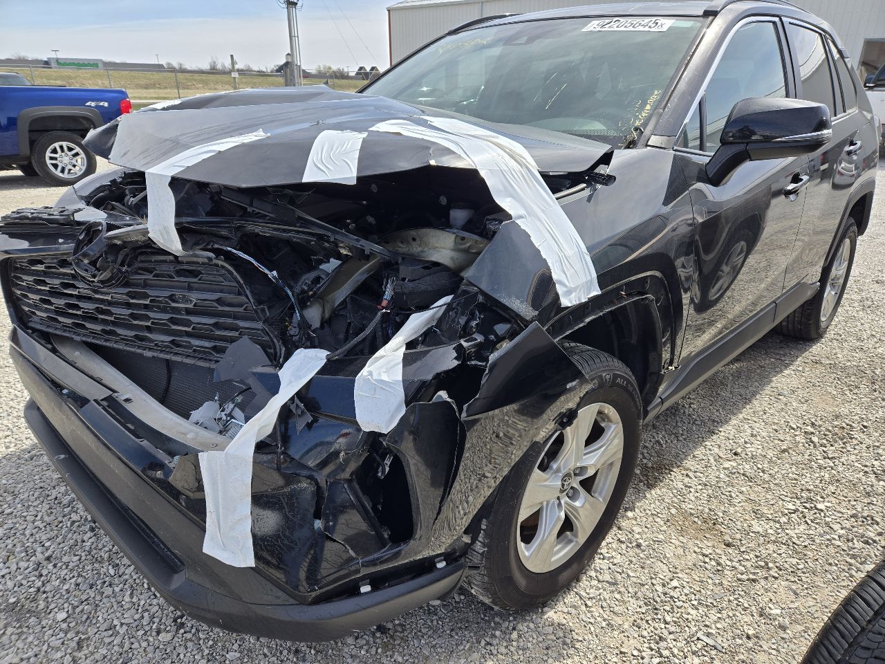 Vehicle/249851_02.jpg